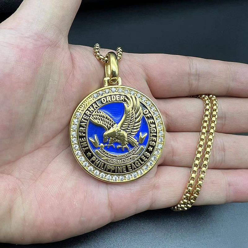 Stainless Steel Eagle Pendant Necklace Durable Everyday Genie By Planderful For Global Travelers
