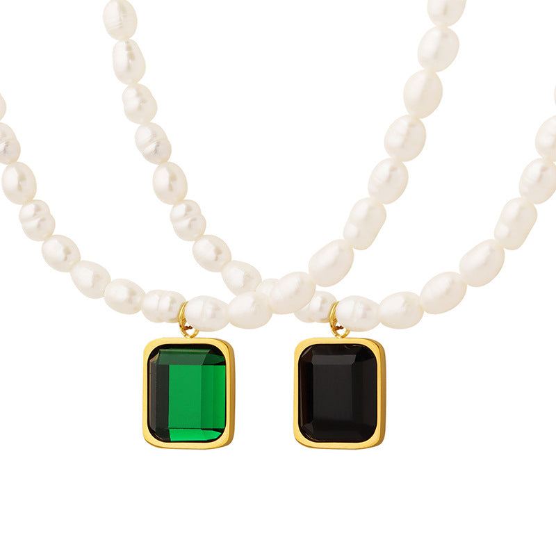 Timeless Retro Pearl Necklace with Crystal Pendant - European and American Jewelry