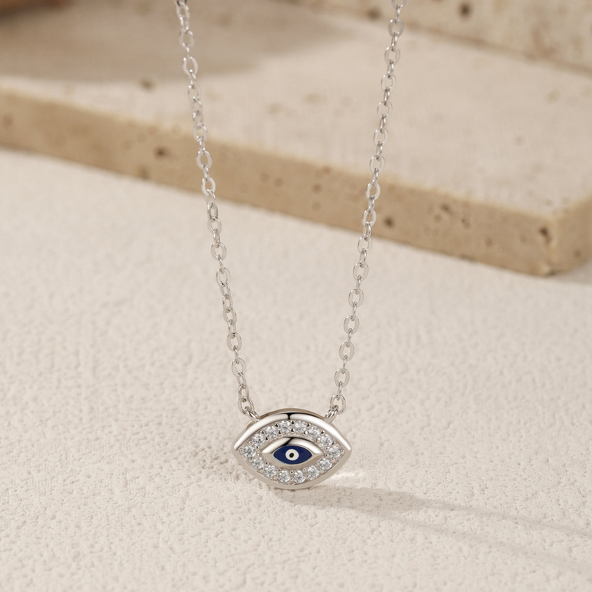925 Sterling Silver Creative Eye Necklace