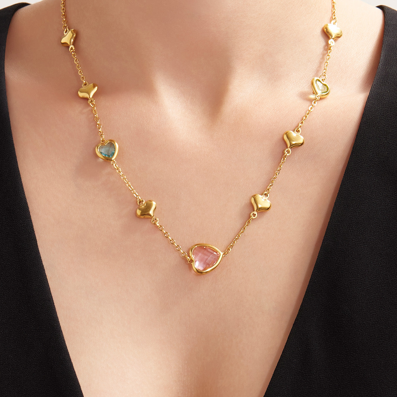 Planderful Hollow Love Clavicle Necklace 18K Gold For Women