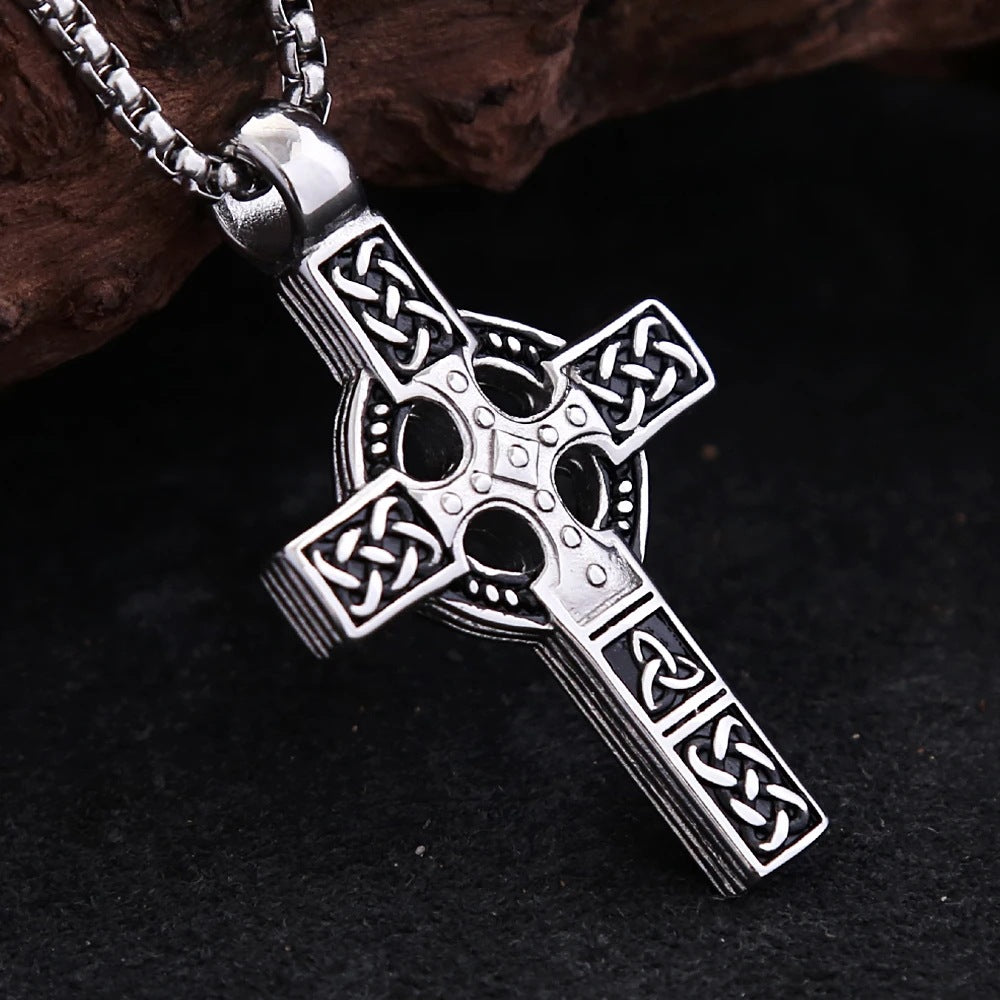 1. Planderful Celtic Knot Necklace in Stainless Steel with Personalized Engraving for Men Gift
