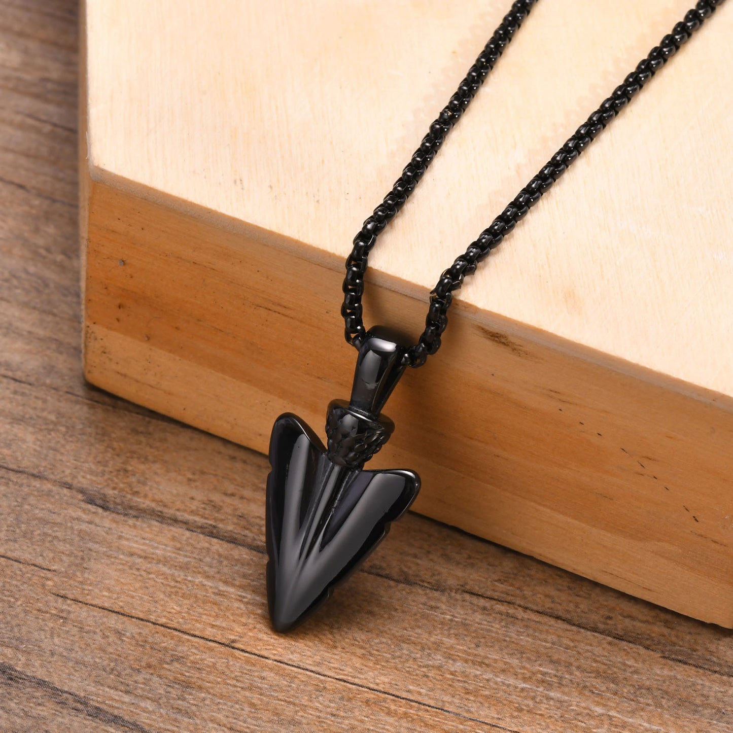 Personalized Titanium Steel Men's Jewelry Arrow Pendant