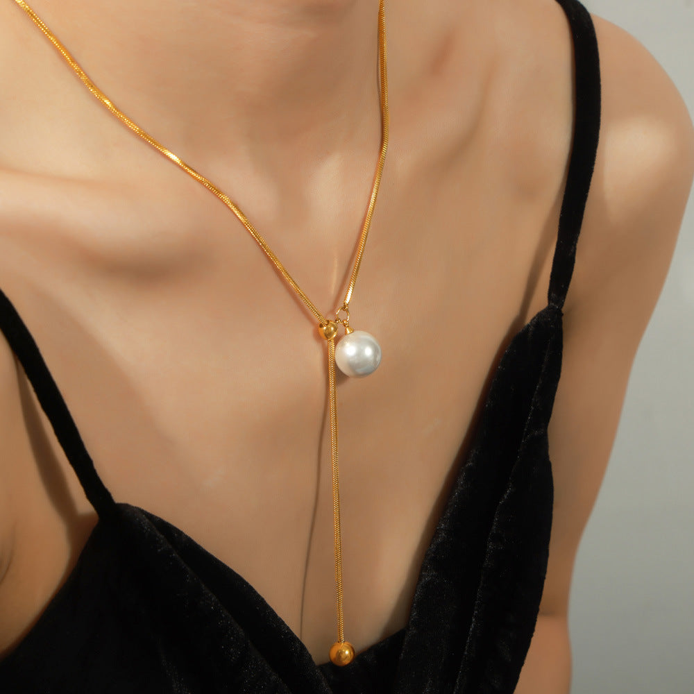 Elegant Titanium Steel Necklace with Gold-Plated Beads and Pearl Pendant