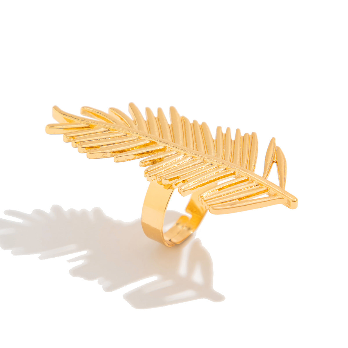 Planderful Vienna Verve Ring – Elegant Flower Design with Imitation Pearl