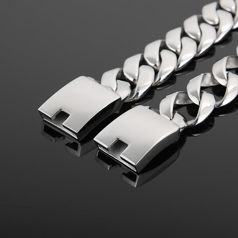 Thick And Wide Casting Twist Chain Stainless Steel Creative Men's Thick And Necklace
