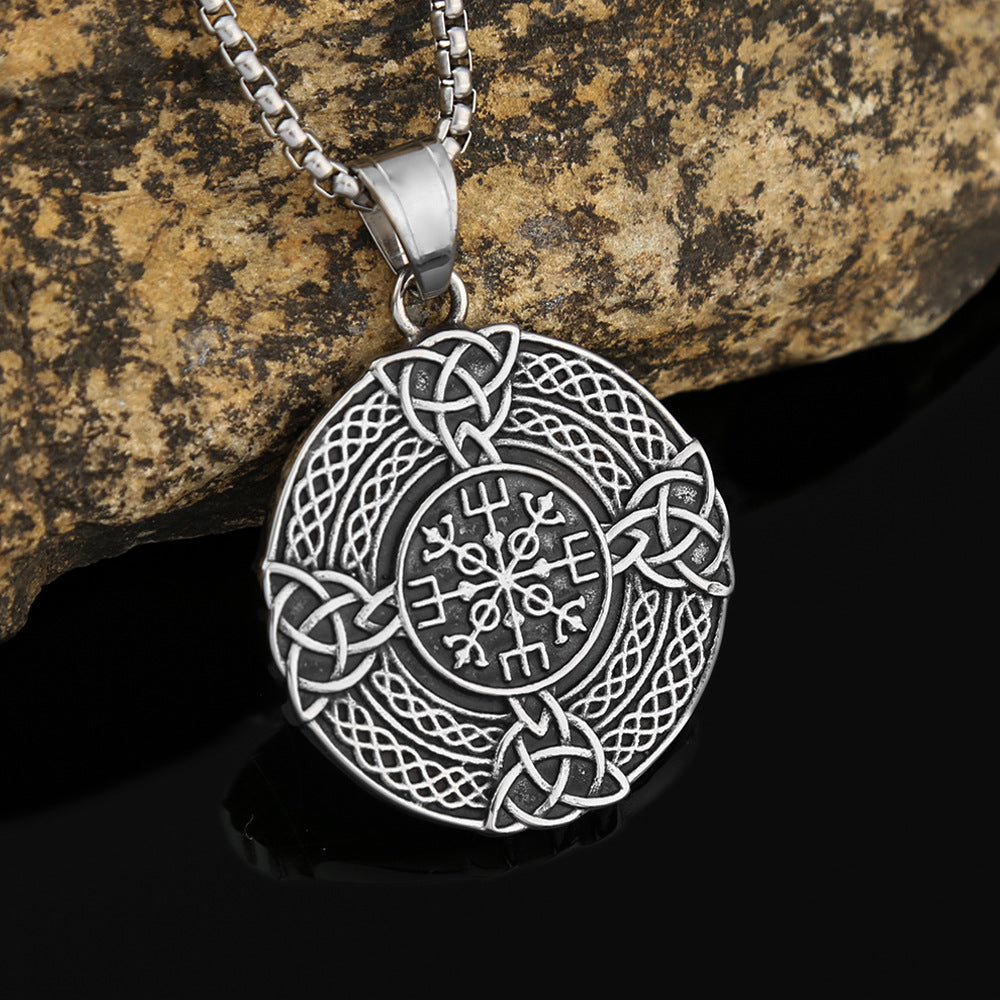 European and American New Wholesale Viking Celtic Knot Necklace for Men