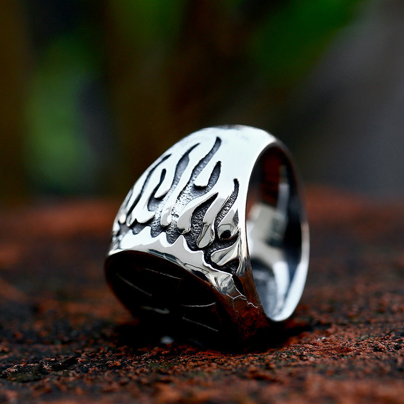 Retro-Inspired Titanium Steel Cross Ring for Men – Wholesale Jewelry