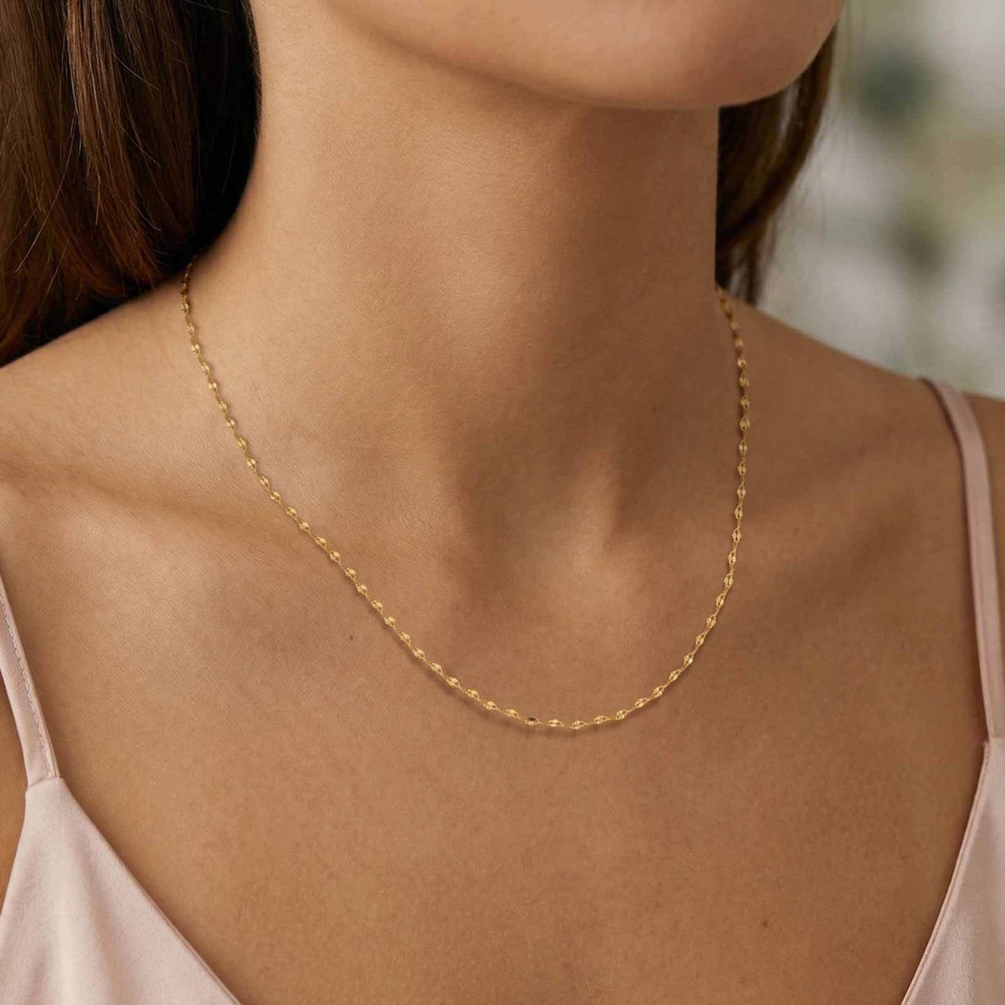 Trends Wish Stainless Steel Embossed Lip Chain Embossed Small Square Chain Character Necklace