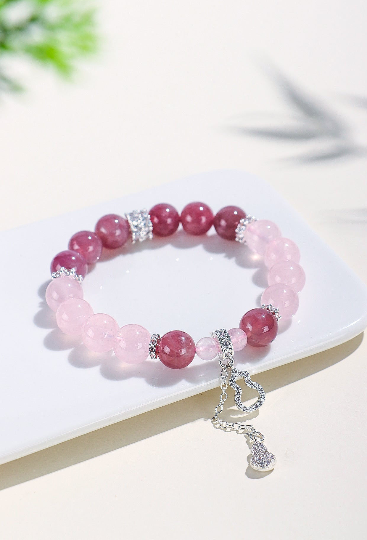 Planderful Fortune's Favor Bracelet – Elegant Pink Crystal Design