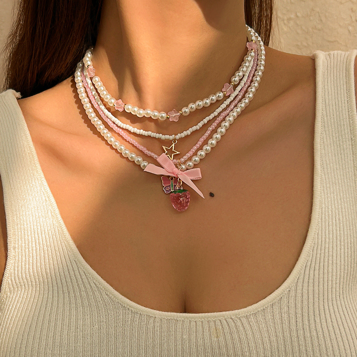 Planderful Vienna Verve Necklace – Charming Strawberry Pendant Design