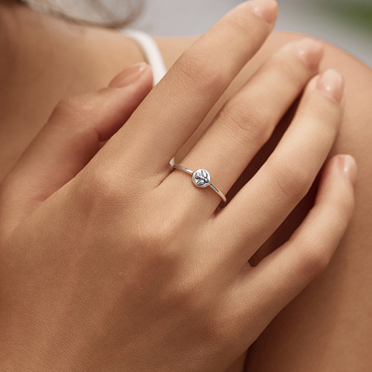 925 Sterling Silver Peace Dove Star Octagonal Ring