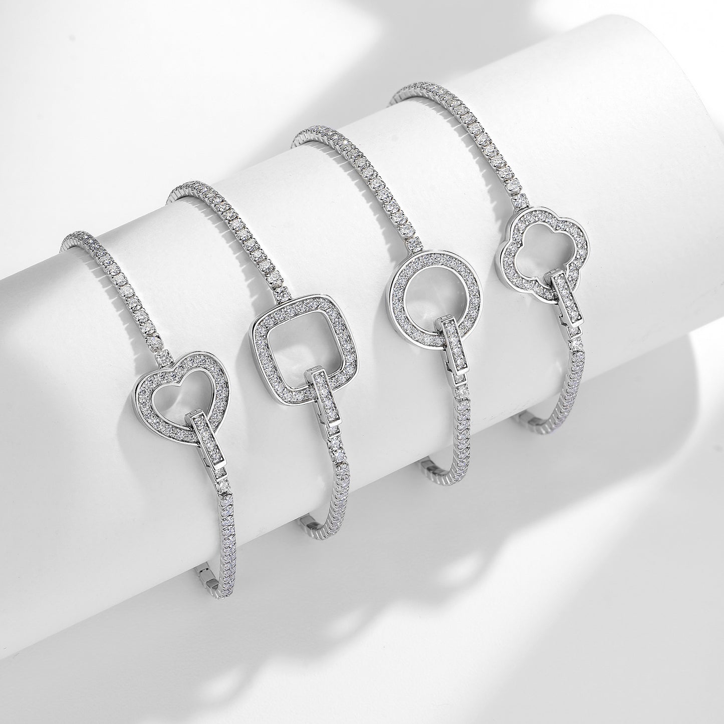 Ins Style Classic Four-Claw Moissanite Tennis Bracelet S925 Silver Plated 18k Platinum