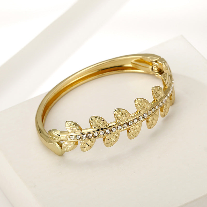 Exaggerated Metal Chain Women's Fashion Wide Gold Bracelet