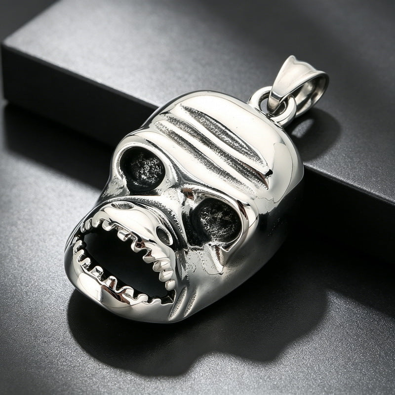 Viking Horn Helmet Pendant Zircon Blue Eyed Skull Pirate Skull Pendant Stainless Steel Necklace