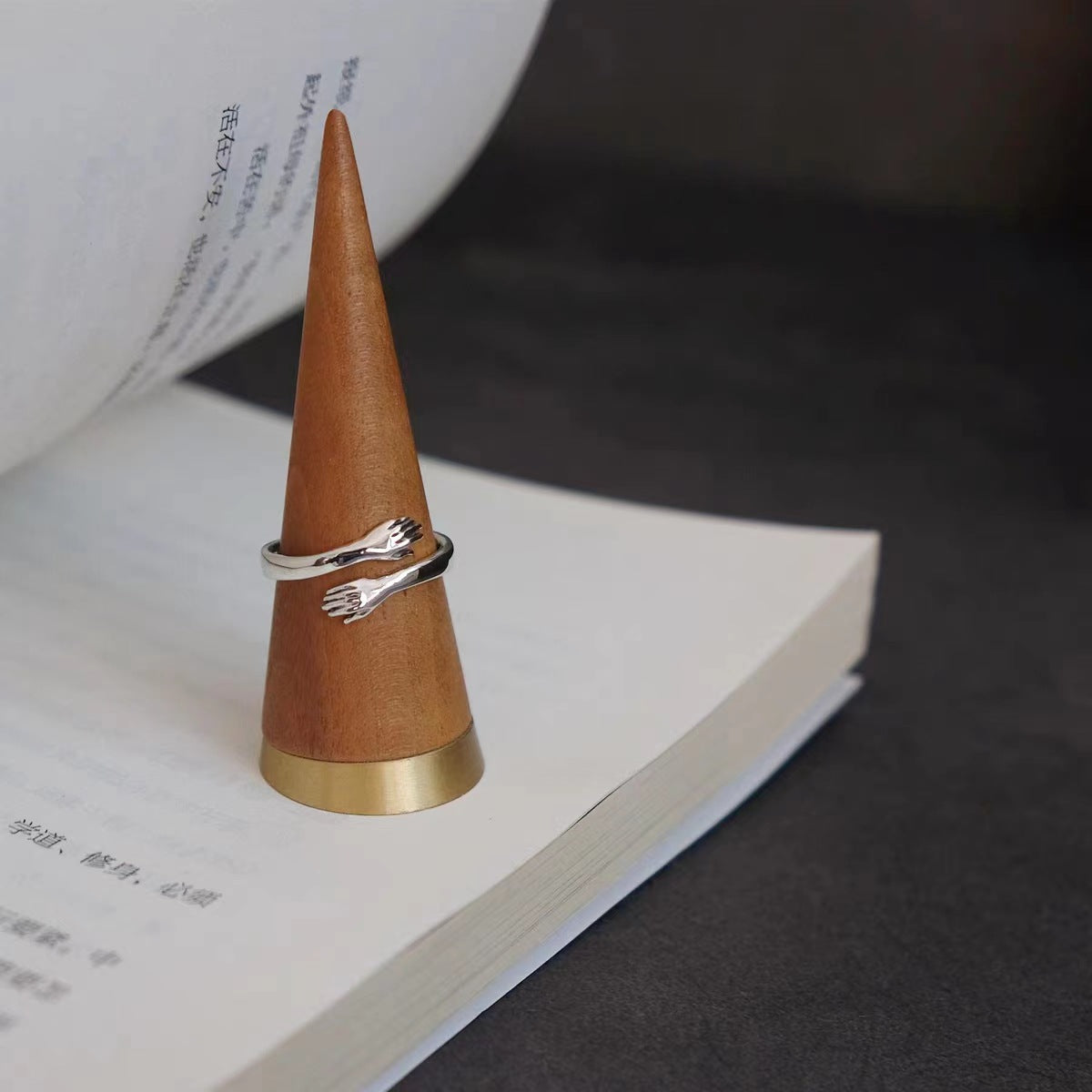 Creative Two Handed Embrace Design Opening Sterling Silver Ring