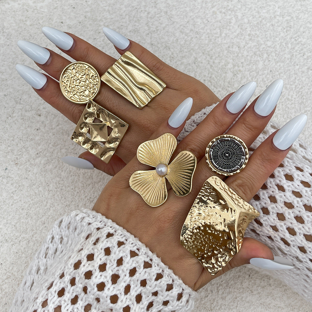 Planderful Vienna Verve Ring – Unique Geometric Design