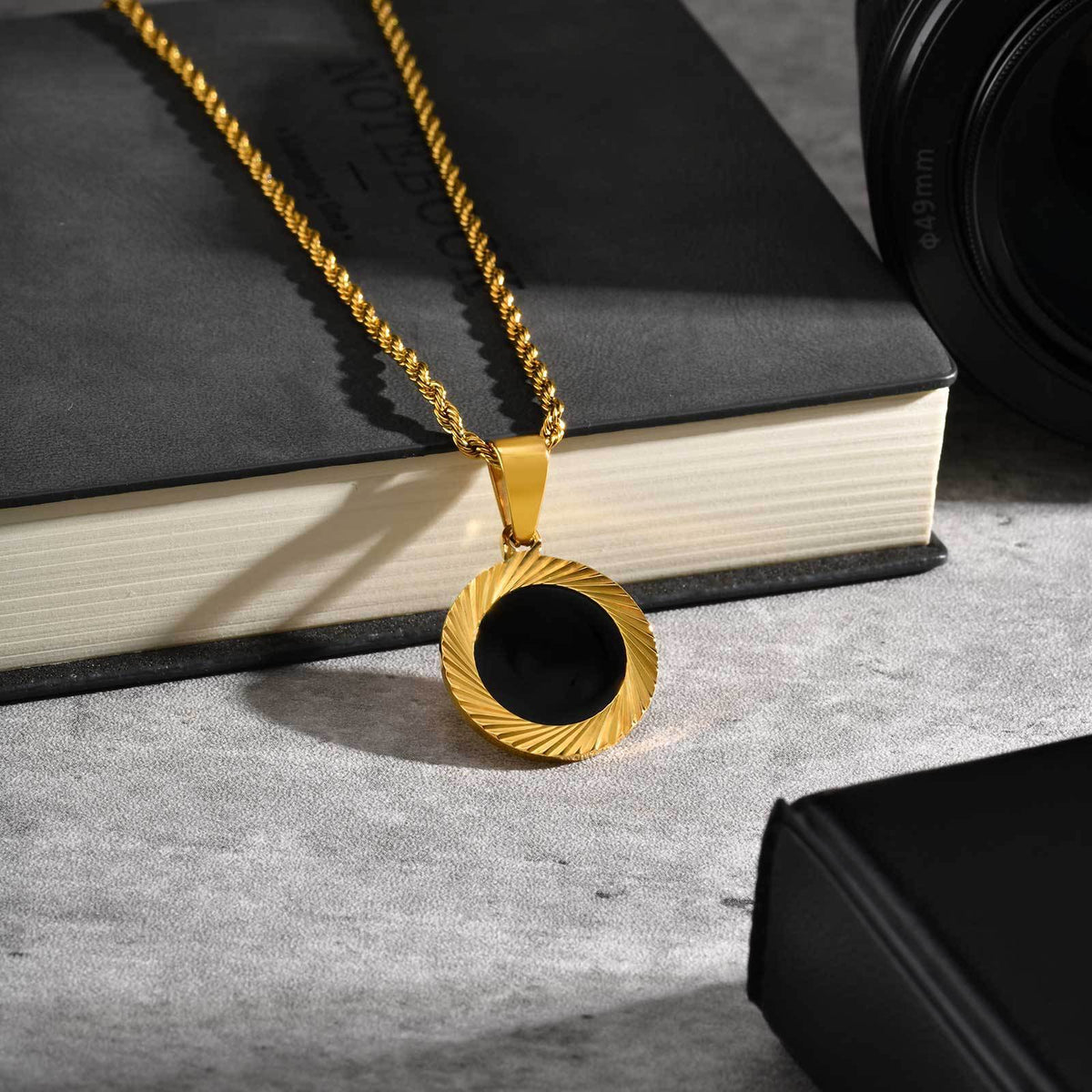 Unisex Stainless Steel Batch Flower Black Acrylic Pendant Necklace