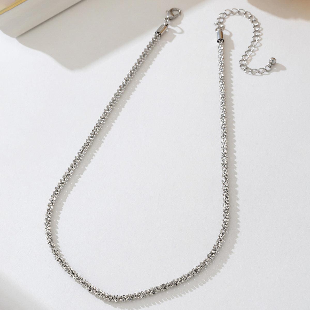 Planderful Vienna Verve Necklace – Minimalist Metal Design for Daily Wear