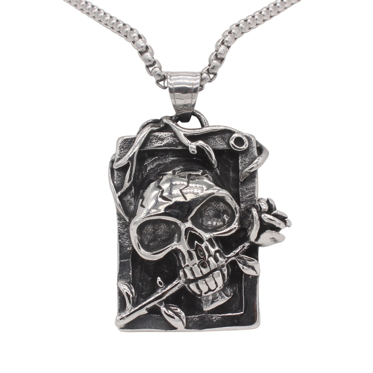 Planderful Jewelry Skull Pendant For Men With Rose Detailing In Titanium Steel Premium Craftsmanship
