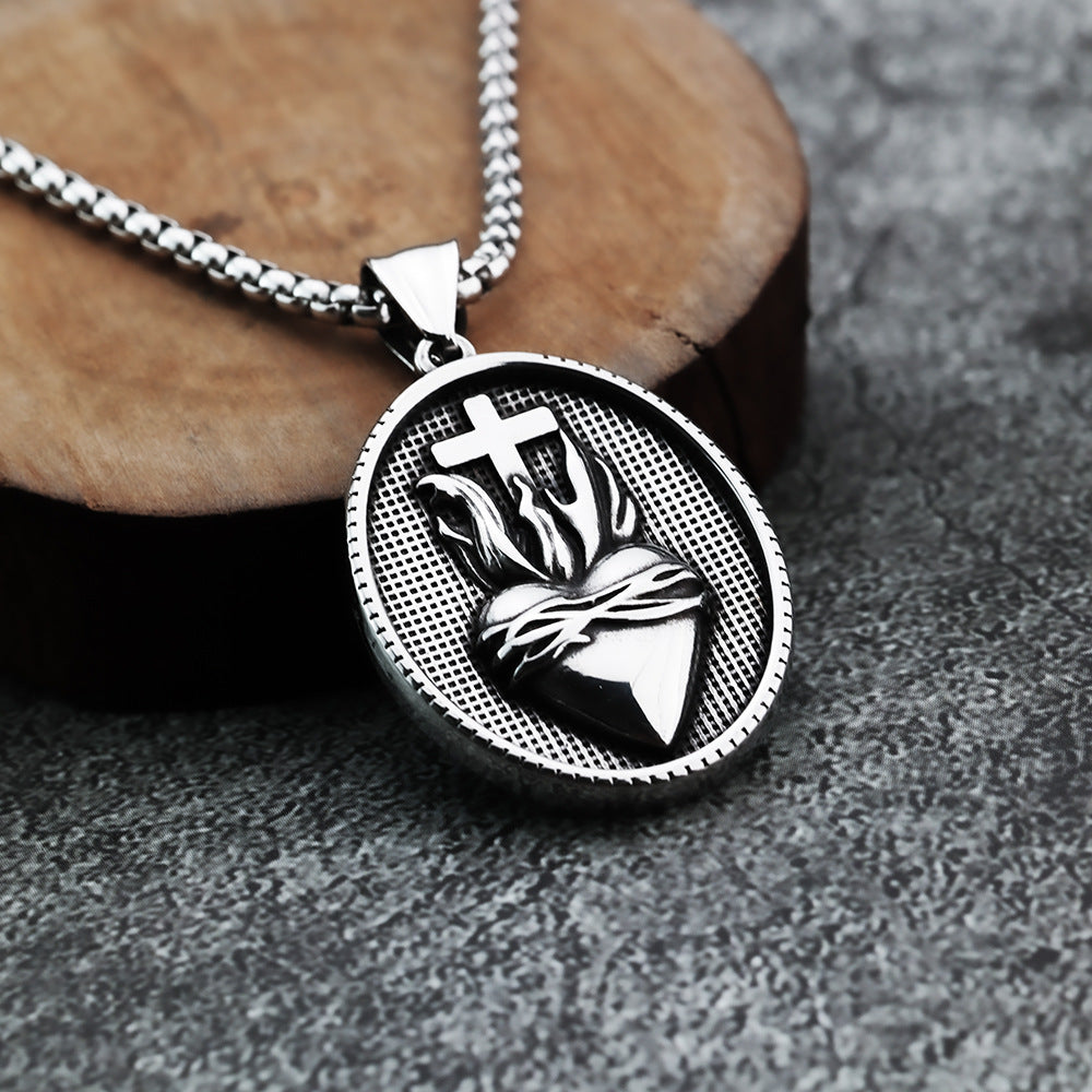 European And American Retro Men's Titanium Steel Necklace Heart-Shaped Pendant Spot Wholesale