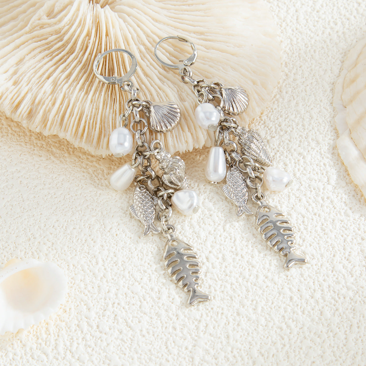 Planderful Vienna Verve Earrings – Personalized Alloy Wavy Fishtail Design