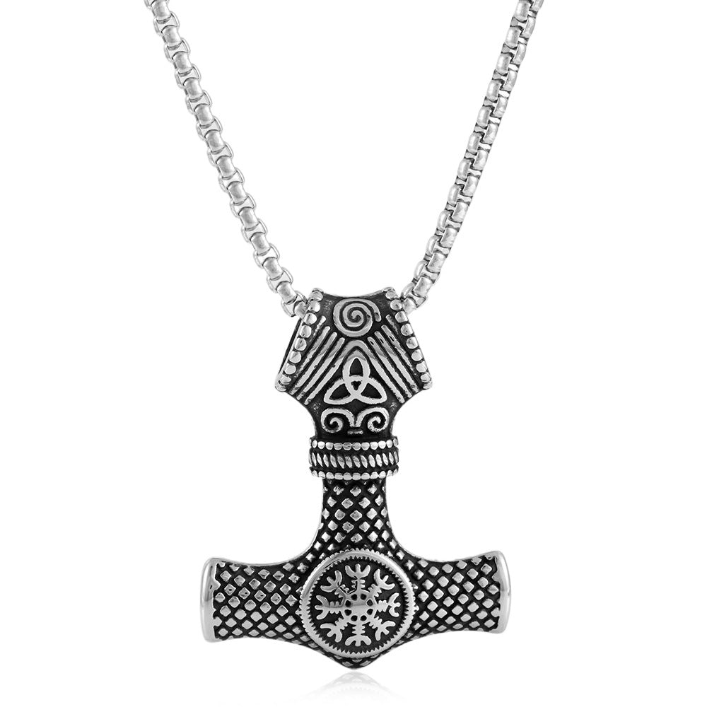 European and American Titanium Steel Irish Flower Pendant Necklace for Men and Women