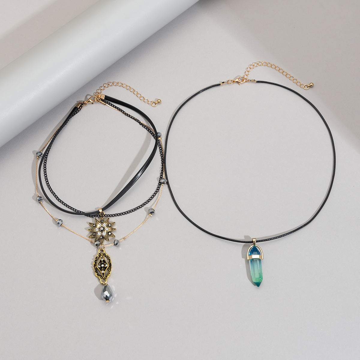 Planderful Vienna Verve Necklace – National Retro Multi-Layer Design