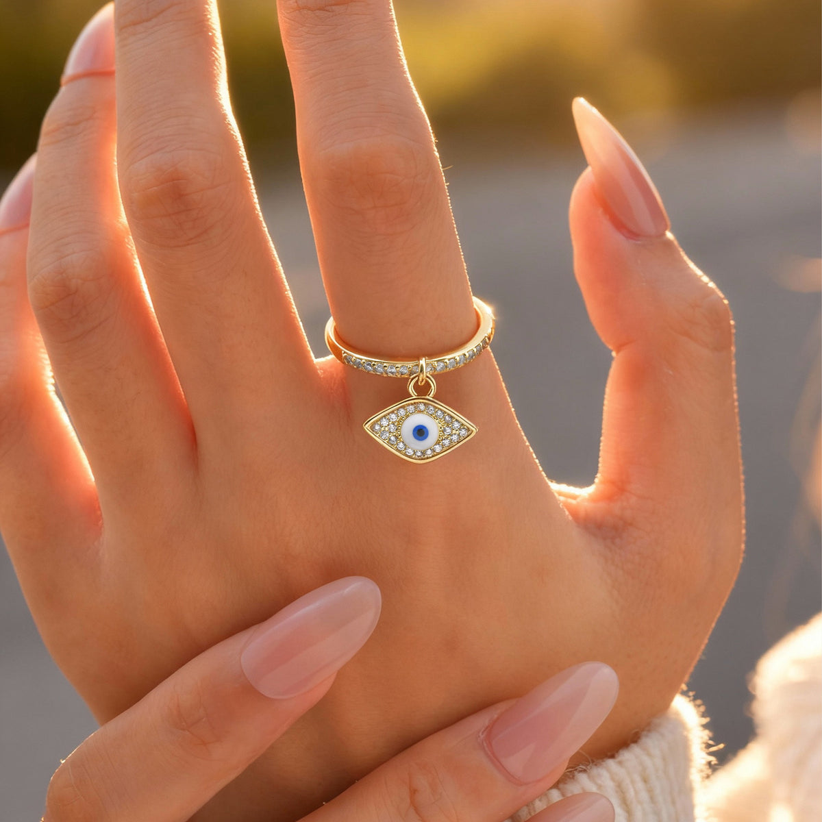 Copper Material Is Hot In Europe & The United States – & The Micro-Inlaid Zircon Ring