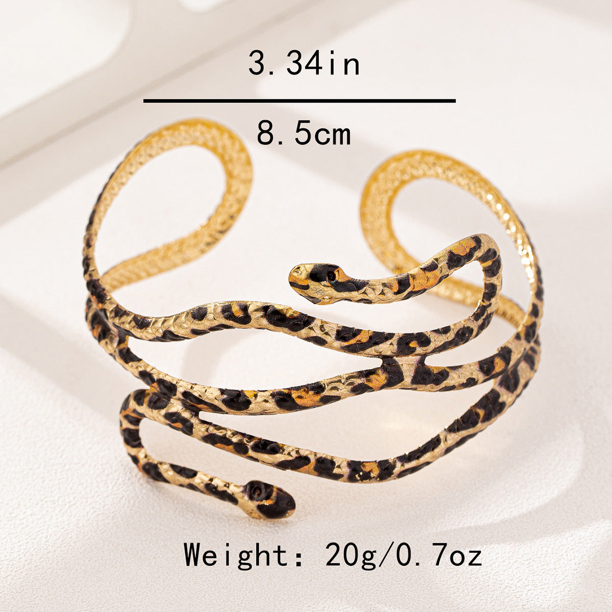 Planderful Vienna Verve Arm Ring – Fashionable Personalized Leopard Print Design