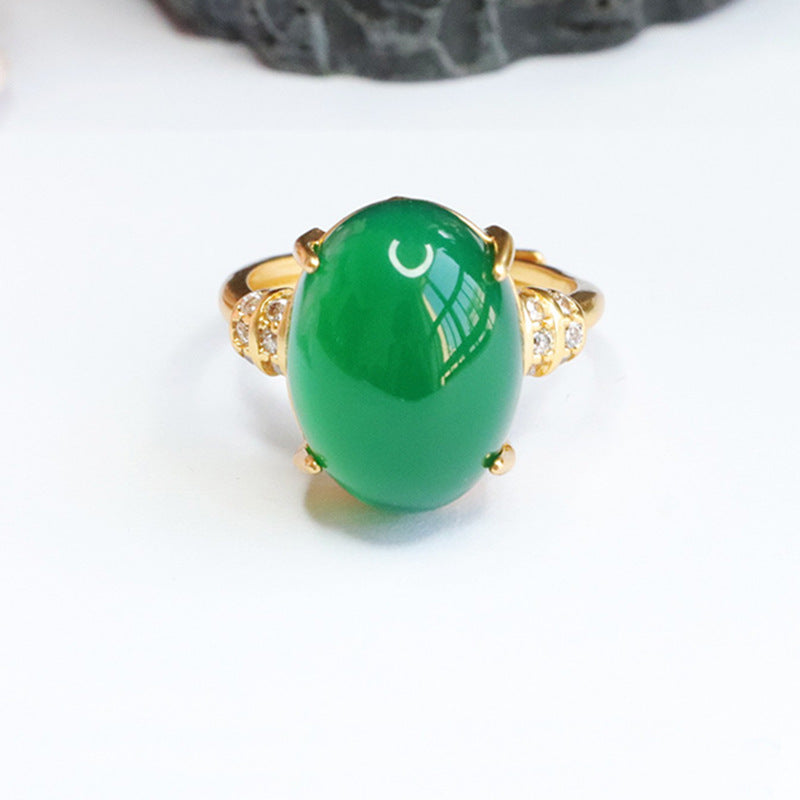 Green Oval Chalcedony Ring ice
