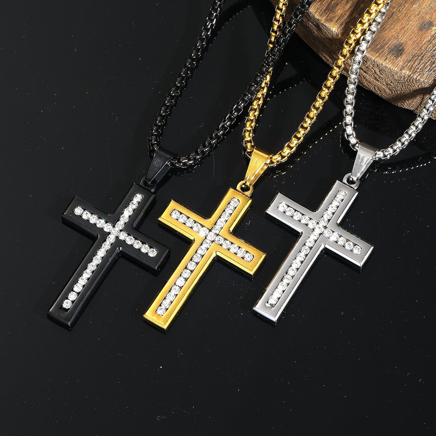 Planderful Zircon Cross Necklace For Women Elegant Glossy Collarbone Chain Versatile Everyday Genie Jewelry