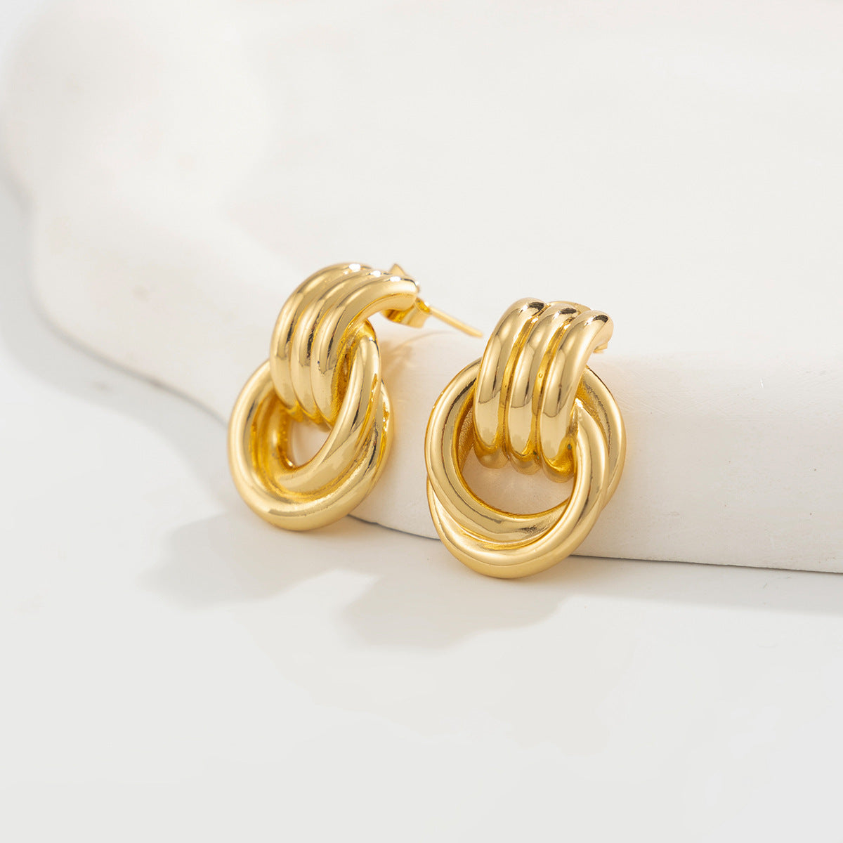 Planderful Vienna Verve Stainless Steel Ring Buckle Stud Earrings With Contrasting Color Lines For Modern Fashion Lovers