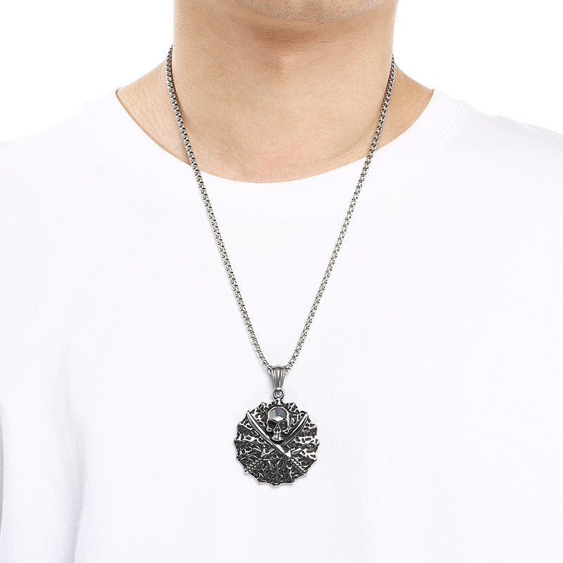 Halloween Skull Pendant, Trendy Pirate Of The Caribbean Ghost Head Motorcycle Titanium Steel Necklace