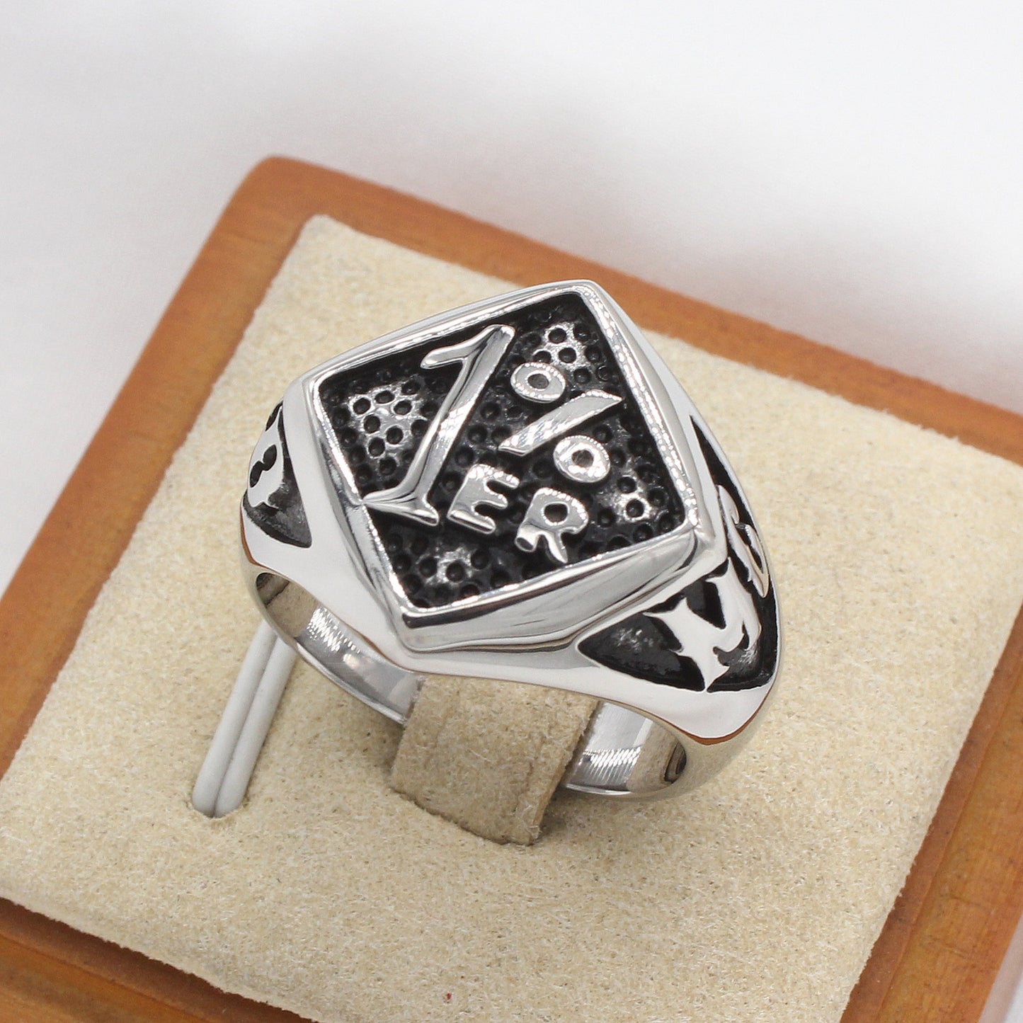 Planderful Jewelry Mens Titanium Steel Ring Vintage European American Personalized Retro Style