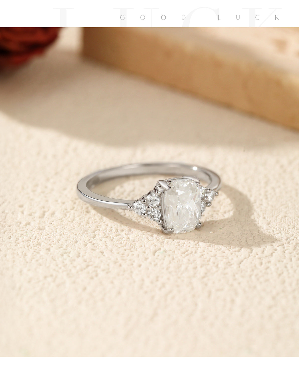 S925 Sterling Silver Brilliant Moissanite Statement Ring