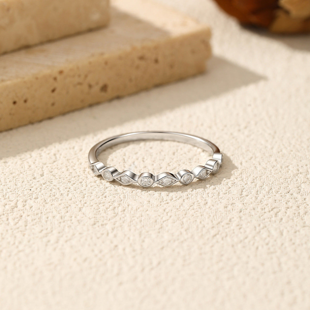 S925 Sterling Silver Nine-Stone Geometric Moissanite Band