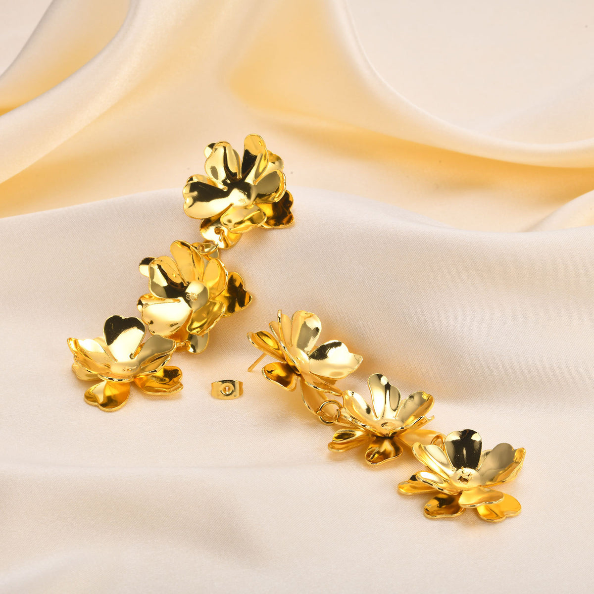 Copper Flower Earrings Gold 18K