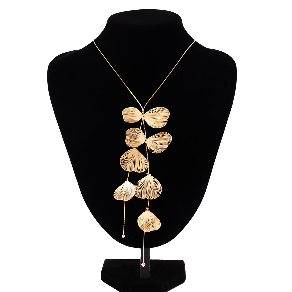 Ginkgo Biloba Gold Chain Necklace with Metal Design - European Style Statement Piece for Women