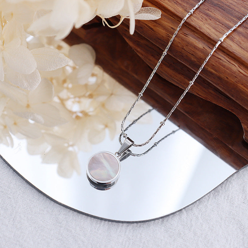 Seashell White Acrylic Necklace with Geometric Design
