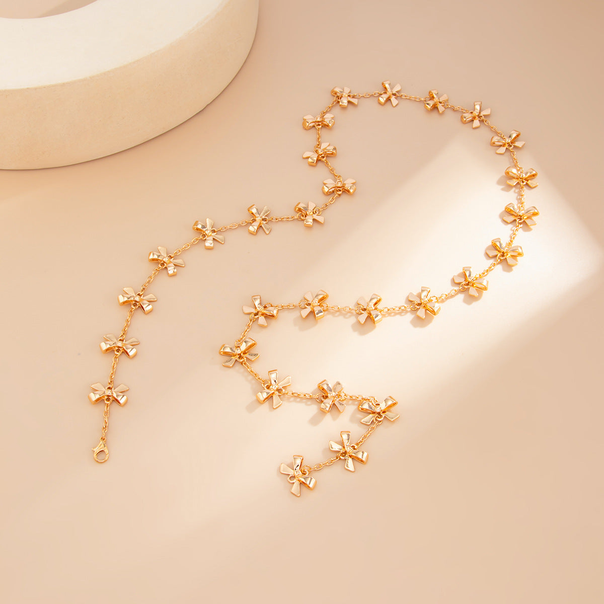 Bow Pendant Y-Shaped Fringe Necklace