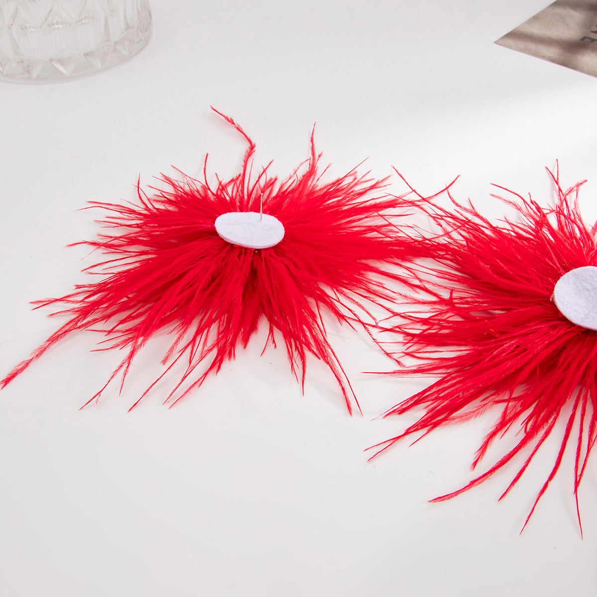 Planderful Vienna Verve Feather Flower Stud Earrings With Fluffy Zircon Accents For Trendsetting Fashion Lovers