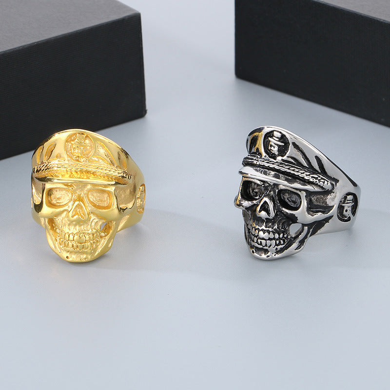 Punk Style Titanium Steel Skull Ring for Men - Retro Claw Design
