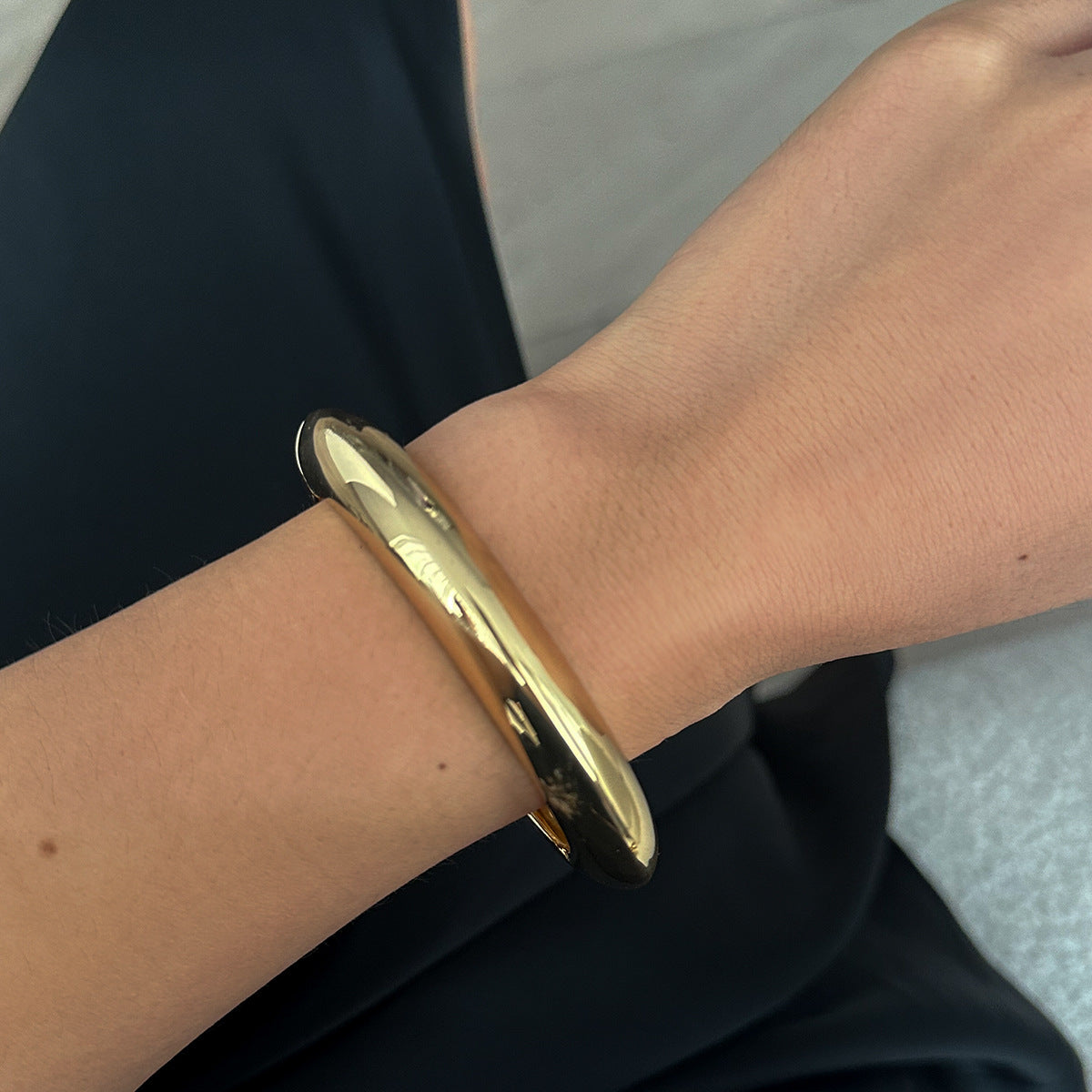 Planderful Vienna Verve Exaggerated Statement Geometric Bracelet For Women Bold Retro Chic Jewelry