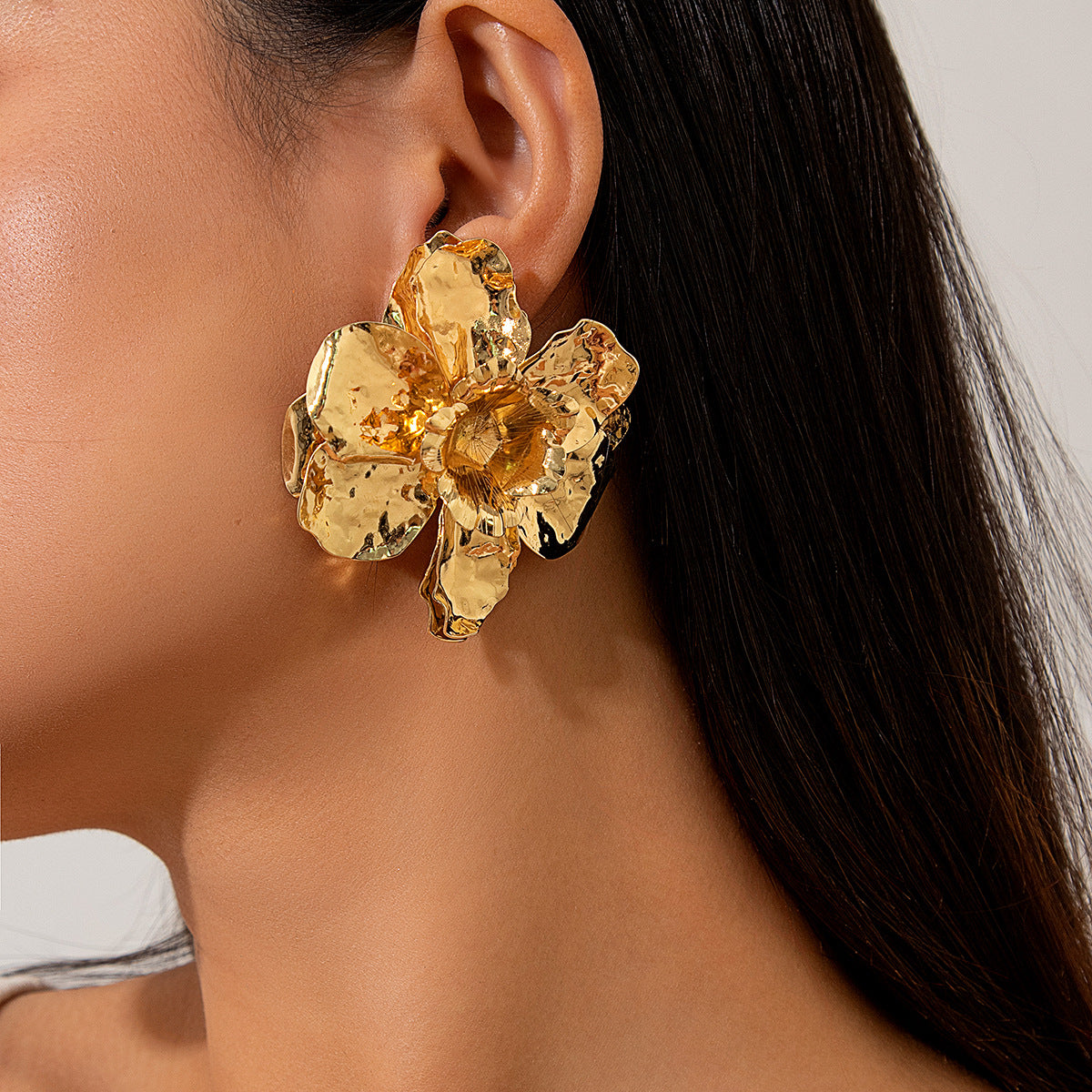 Planderful Vienna Verve Statement Flower Stud Earrings Exaggerated Metal Pleated Three Dimensional Design For Women