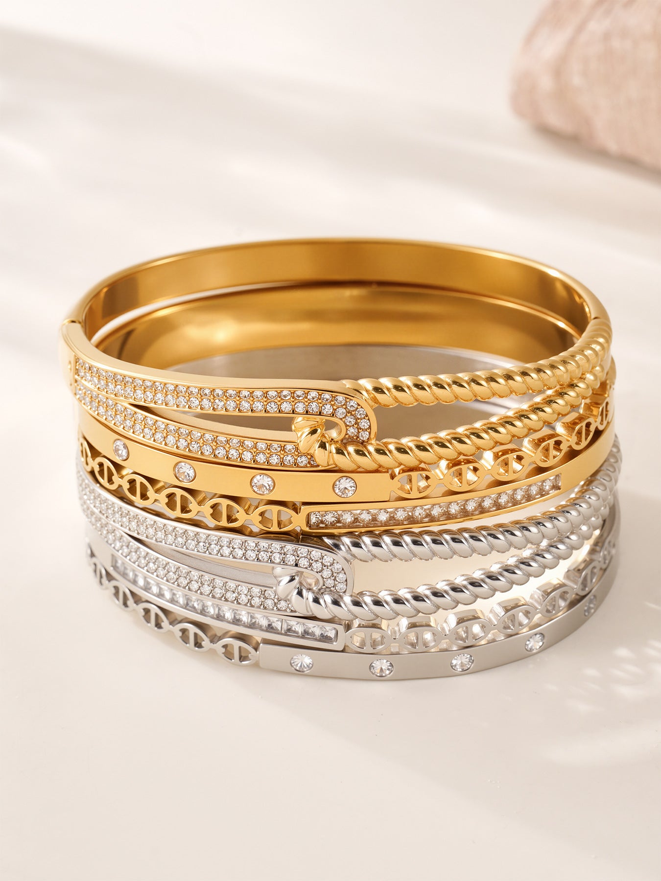 Planderful Gypsy Zircon Delicate Bracelet For Girls Today