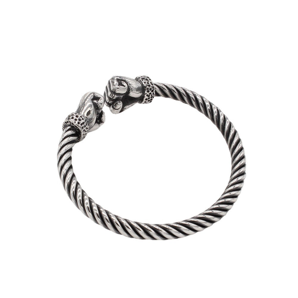 Personalized Retro Titanium Steel Boxing Fist Bracelet for Men - European and American Fitness Style