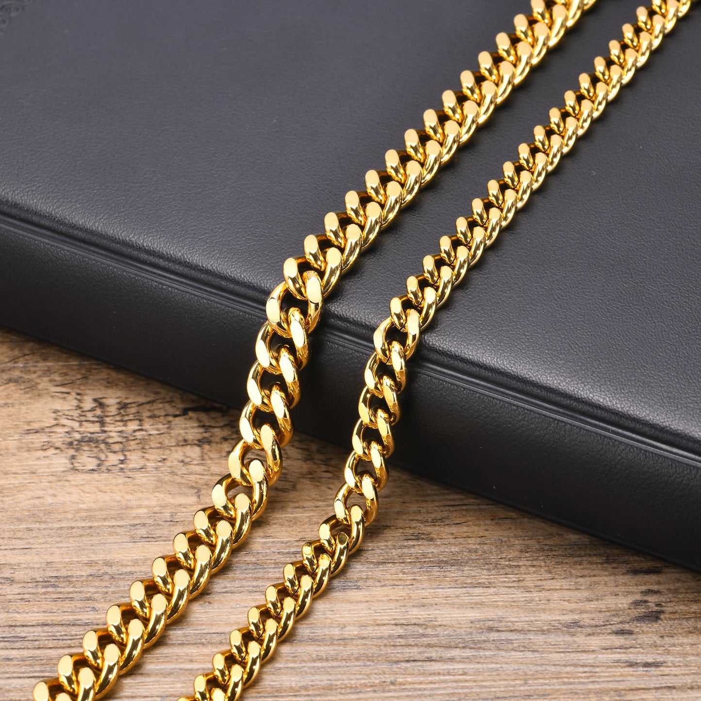 Titanium Steel Jewelry Stainless Steel Cuban Chain for Men