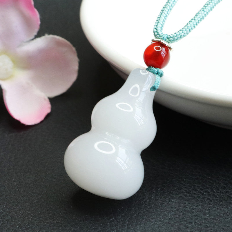 Golden Silk Jade Gourd Pendant