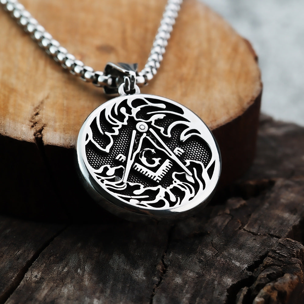 European and American Men's Freemasonry Badge Necklace