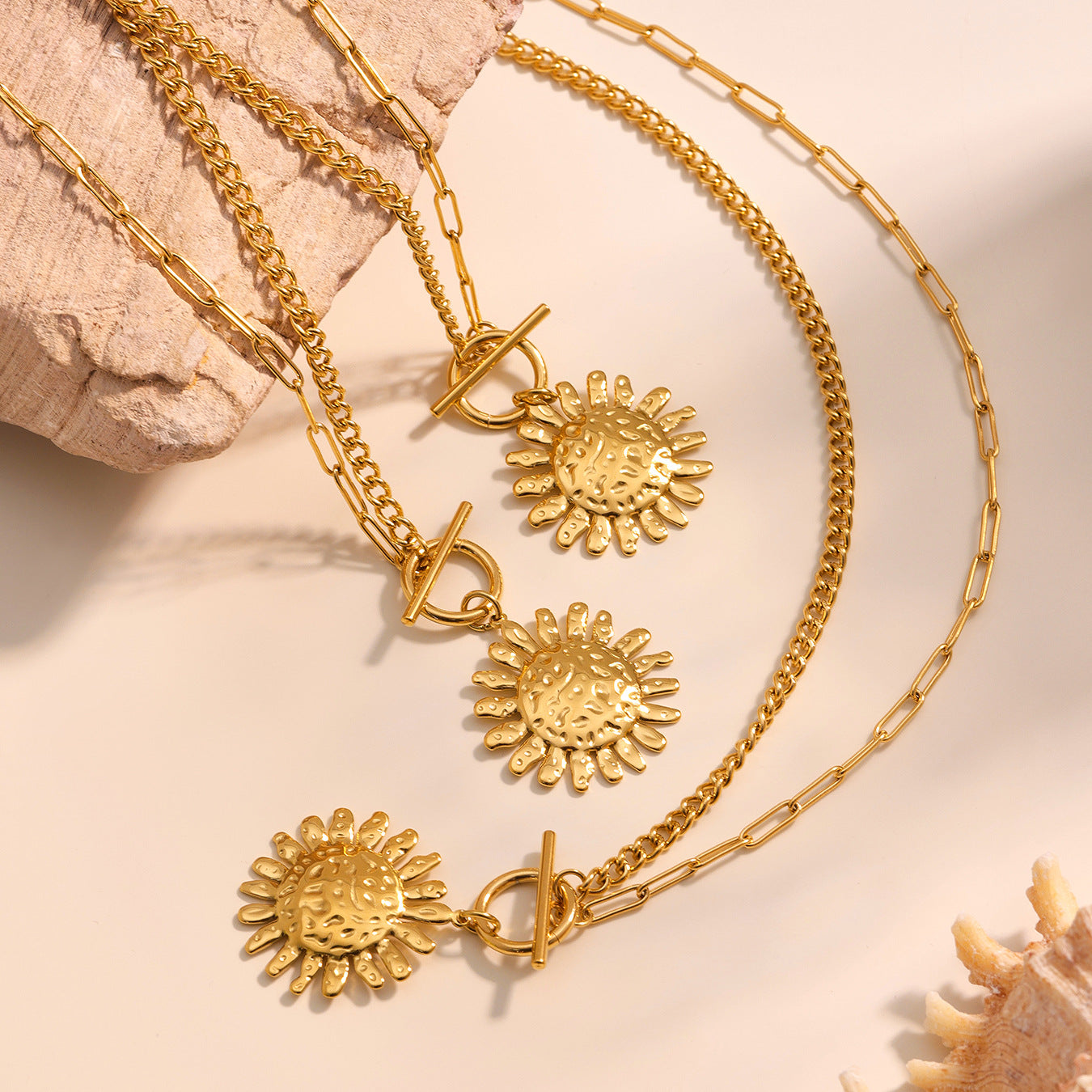 Planderful Genie Sunflower Hammer Necklace Women 18K